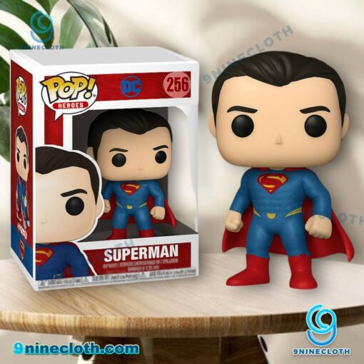 Superman Collectible Figure h6kO5tF