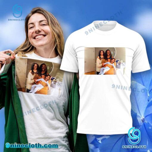 Katie Lou WNBA Viral Baby Carry Meme T-shirt tMc4I27