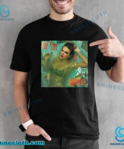 Taylor Swift The Life Of A Showgirl Sweat And Vanilla Perfume Cover T-shirt WtLB8gM