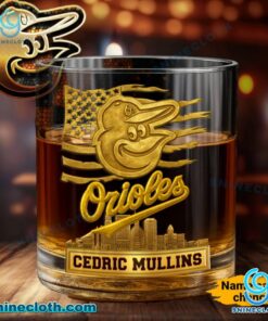 Baltimore Orioles American Flag City Skyline Personalized Whiskey Glass ndxhJkP