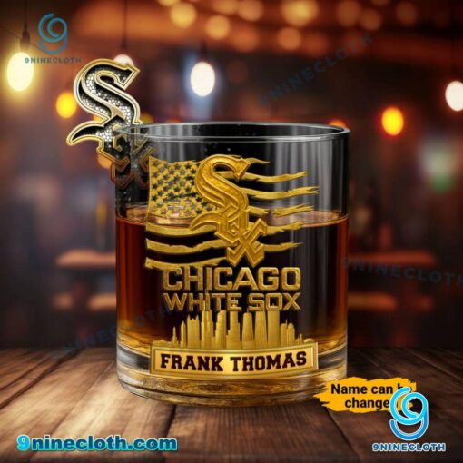 Chicago White Sox American Flag City Skyline Personalized Whiskey Glass GD6c817