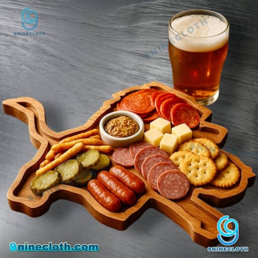 Detroit Lions Wooden Charcuterie Board TbSKALR