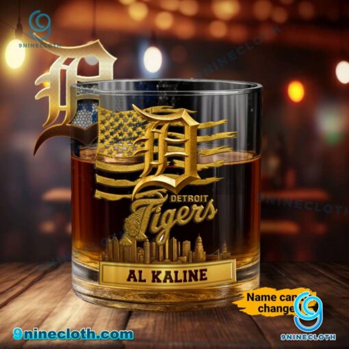Detroit Tigers American Flag City Skyline Personalized Whiskey Glass 172KV6w