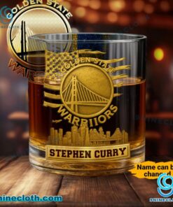 Golden State Warriors American Flag City Skyline Personalized Whiskey Glass moLTOrg