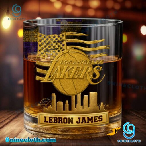 Los Angeles Lakers American Flag City Skyline Personalized Whiskey Glass y3WBvsg