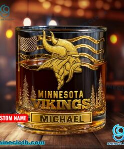 Minnesota Vikings American Flag Personalized Whiskey Glass KkD1ljU