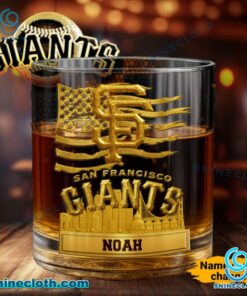 San Francisco Giants American Flag City Skyline Personalized Whiskey Glass LrEix4g