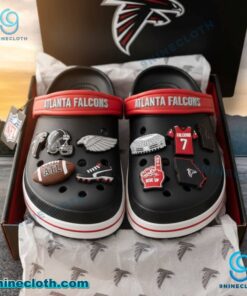 Atlanta Falcons Crocs With Charms WMBqntE