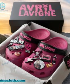 Avril Lavigne Crocs With Charms flvbtHr