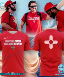Fighting Ever Yielding Never New Mexico Lobos T-shirt JowVqgj