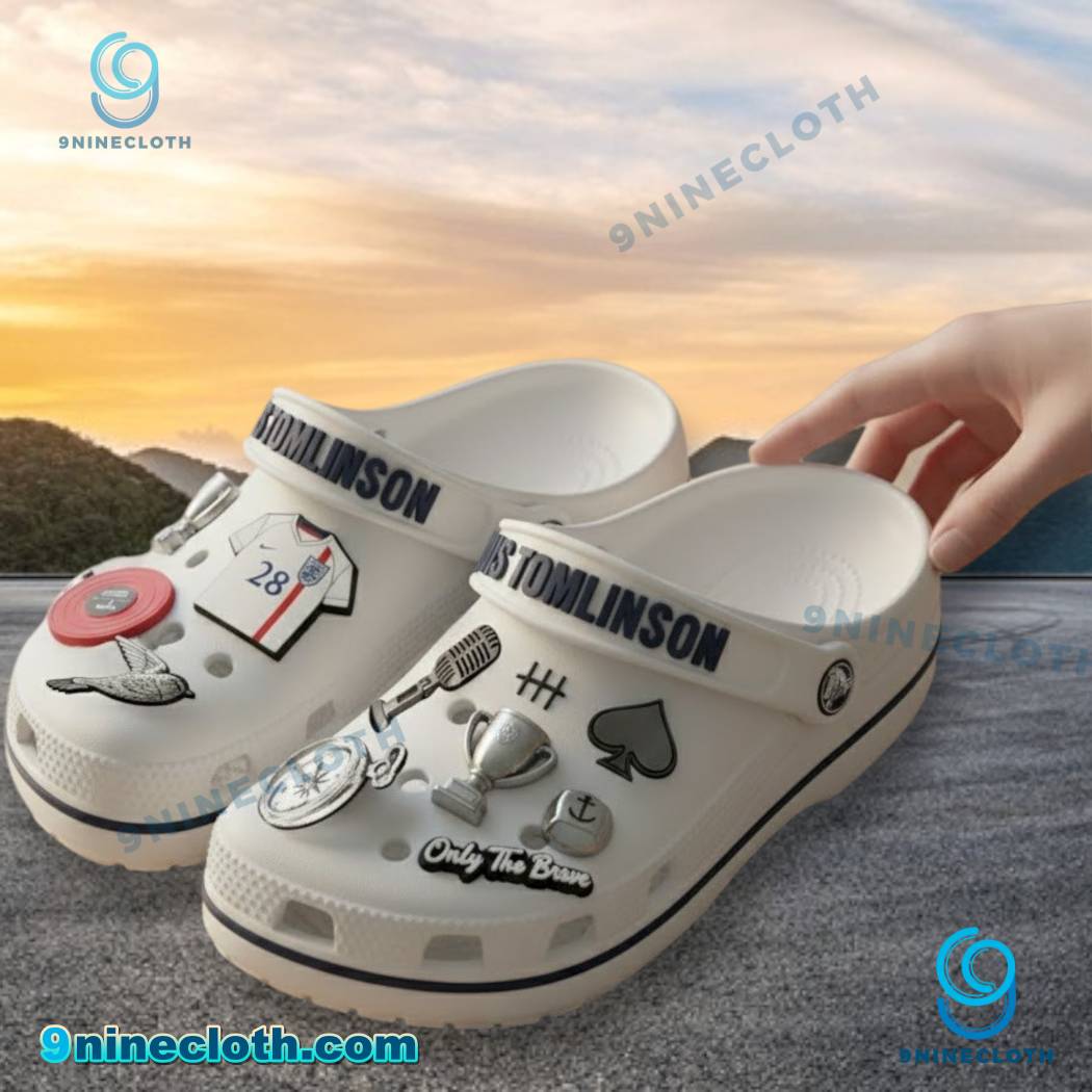 Louis Tomlinson Crocs With Charms-b Owyupvj