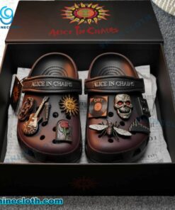 Alice In Chains Crocs With Charms wm05RtQ