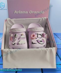 Ariana Grande Crocs With Charms R0Ao4wV