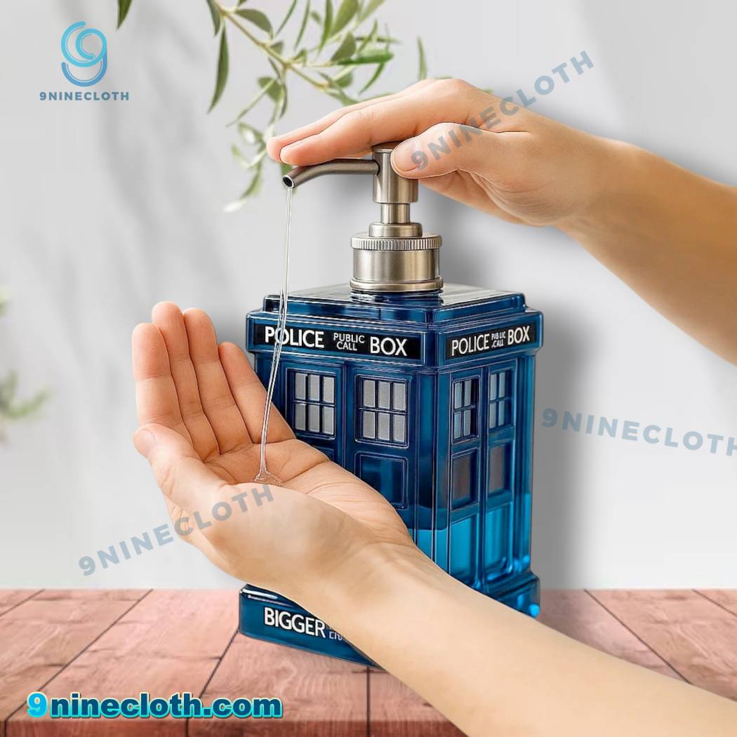 Doctor Who Tardis Hand Sanitizer Bottle-a ZoFqJ53