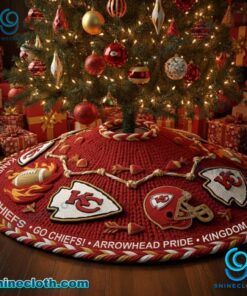 Kansas City Chiefs Go Chiefs Arrowhead Pride Kingdom Strong Christmas Tree Skirt E6xTKR2