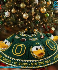 Oregon Ducks Win The Day Christmas Tree Skirt CpZXDvr