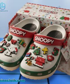 Snoopy Crocs With Charms qKDNlwO
