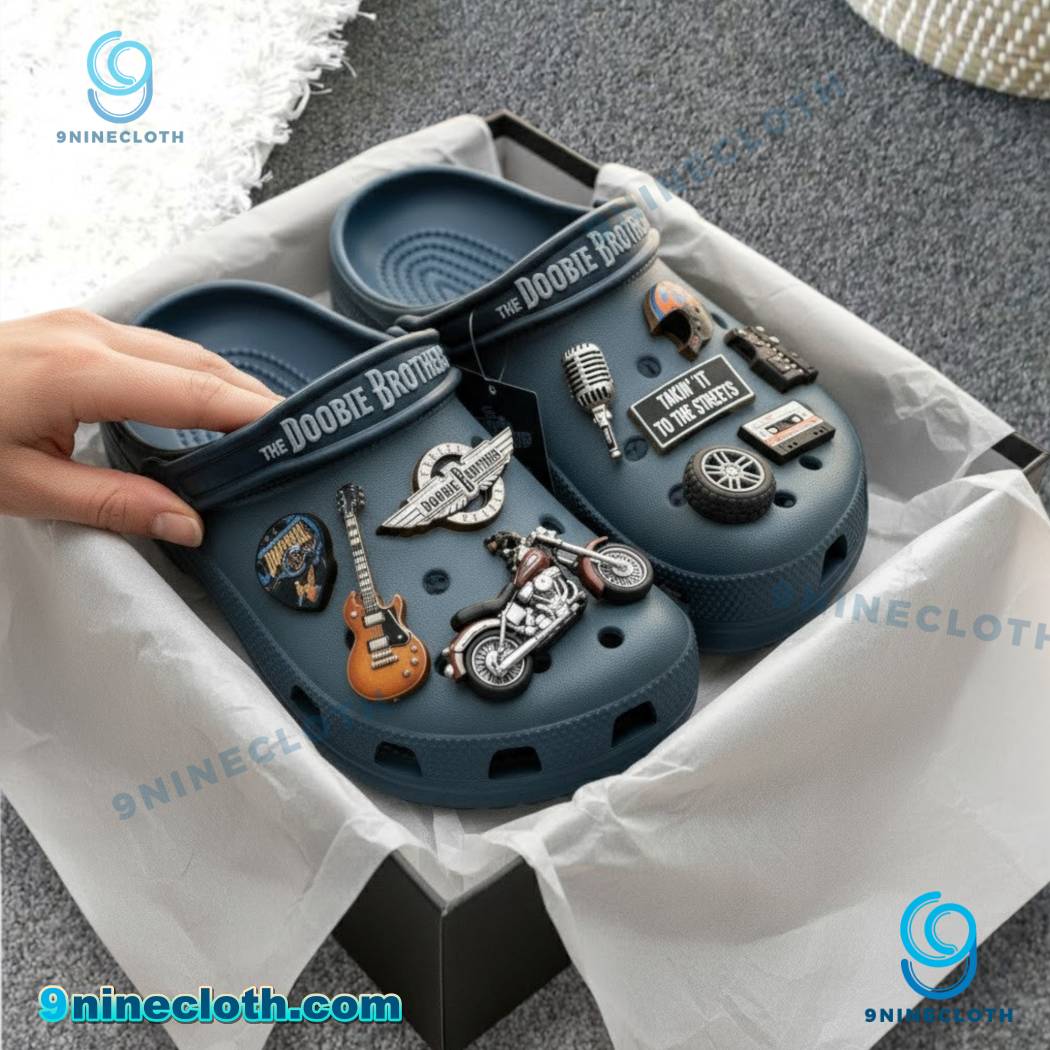 The Doobie Brothers Crocs With Charms-a Uma24q6